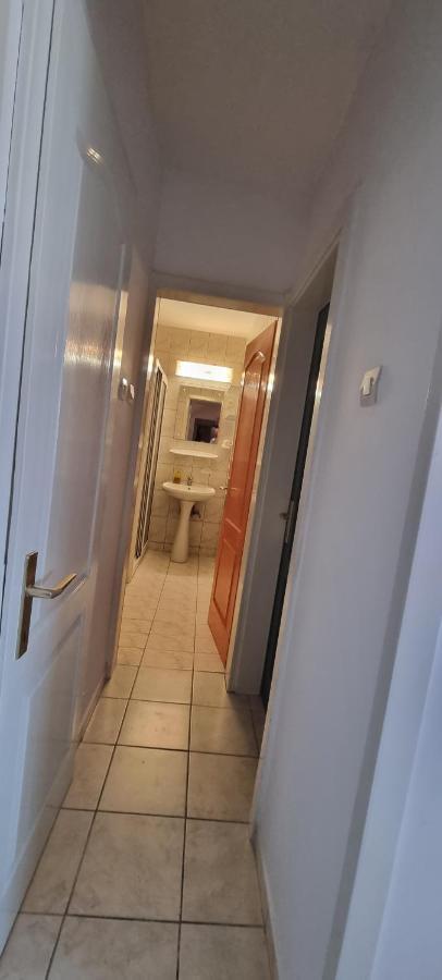 Central Apartament La Malul Marii 3 Camere & Living Mangalia Exterior photo